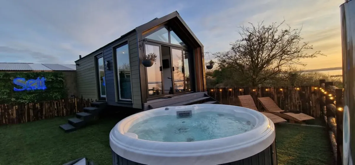 Luxury Glamping Lodge / Cabin / Pod for Sale - Image 1