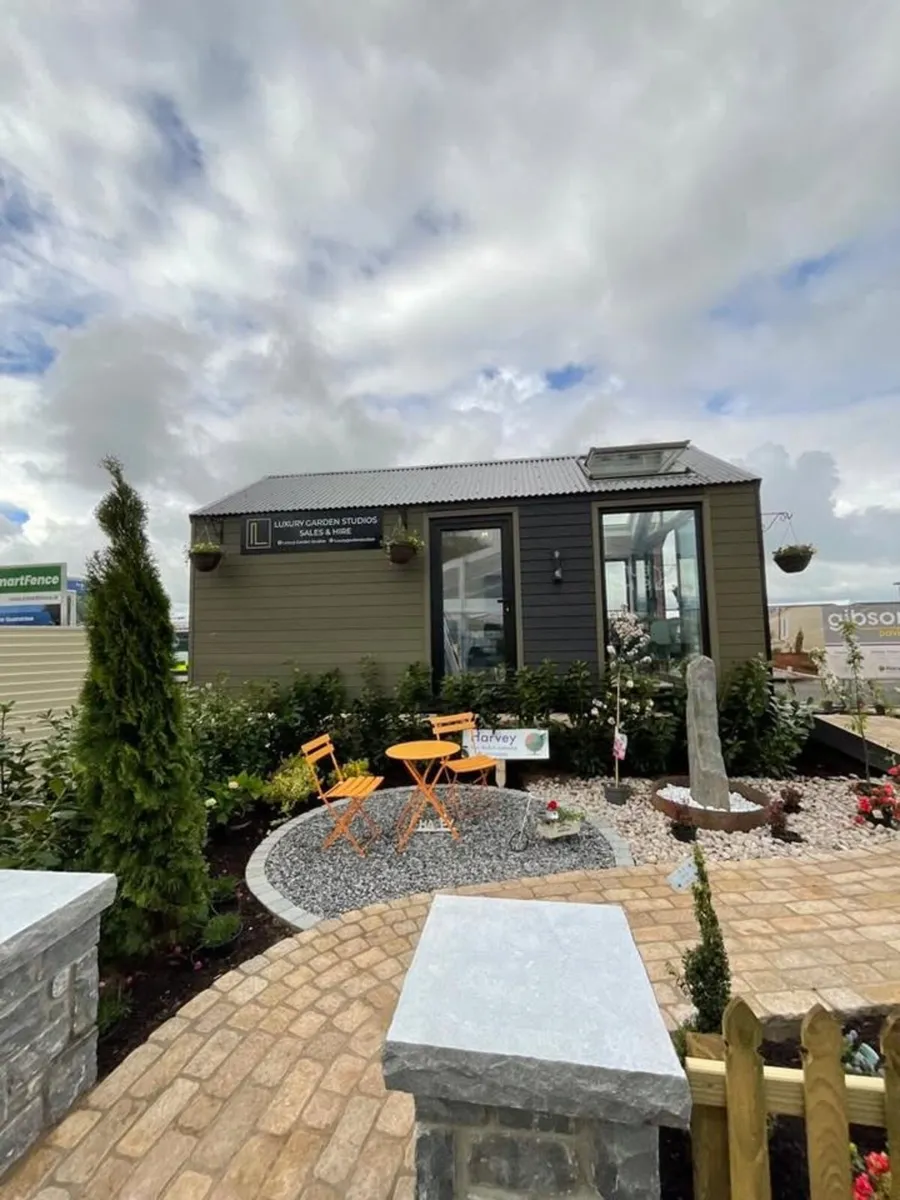 Luxury Glamping Lodge / Cabin / Pod for Sale - Image 3