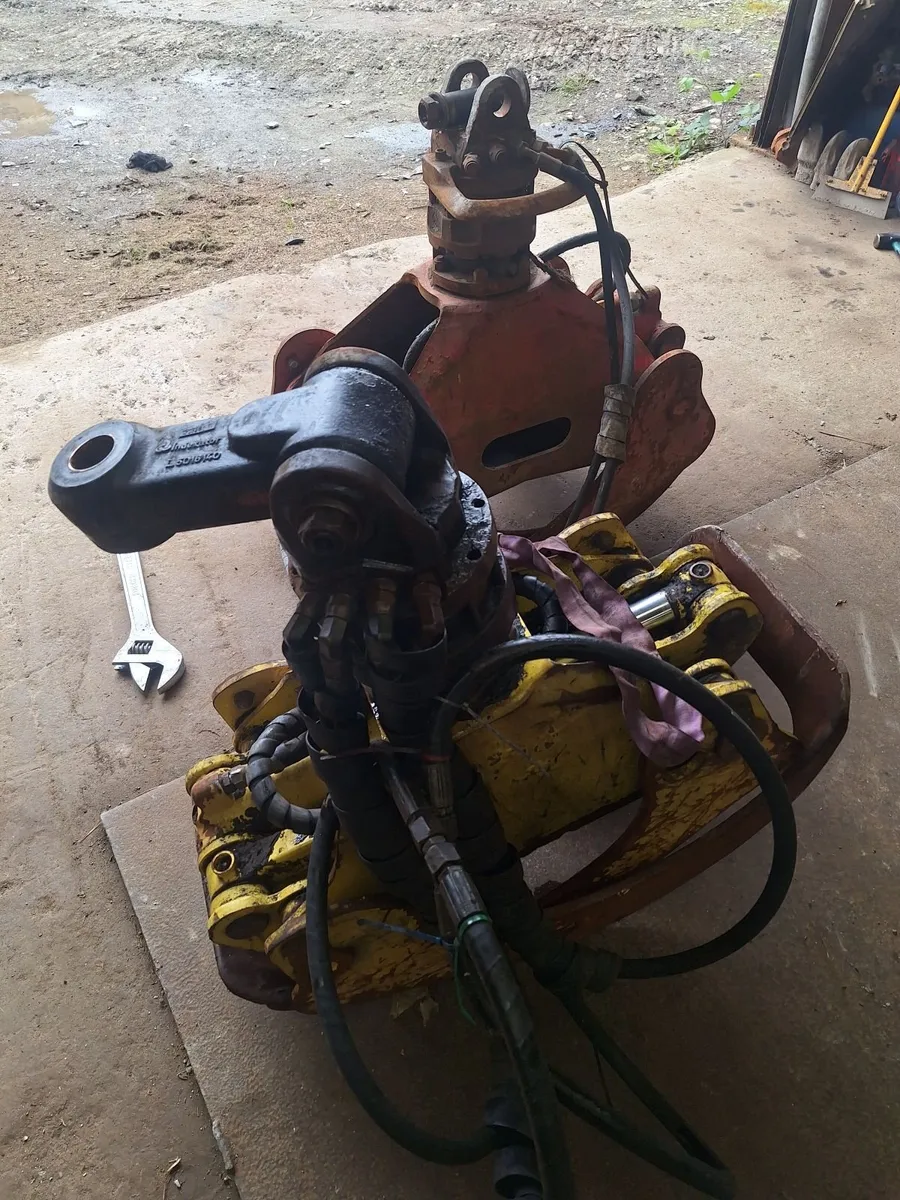 Timber Grabs - Image 1