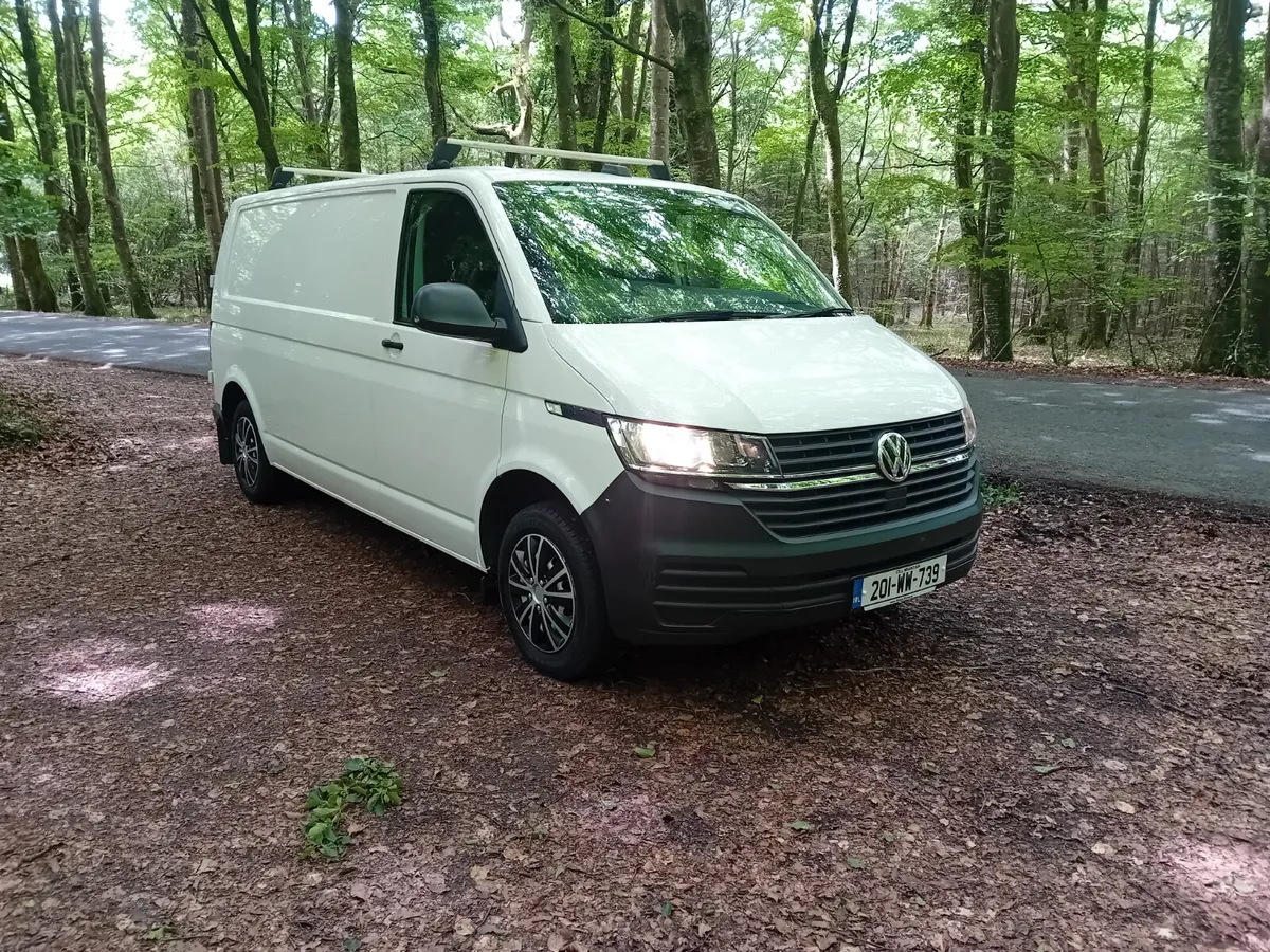 201 V.W TRANSPORTER 2.0 TDI LWB 1 OWNER - Image 3