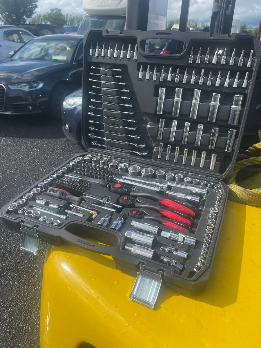 NEW SOCKET SETS - Image 3