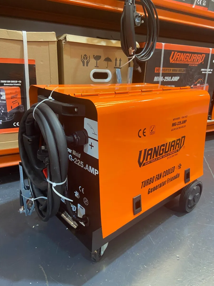 MIG WELDER 225 AMP GAS AND GASLESS FREE DELIVERY - Image 4