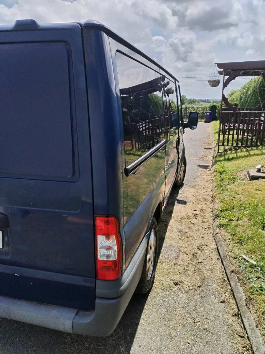 Ford tourneo minibus - Image 2