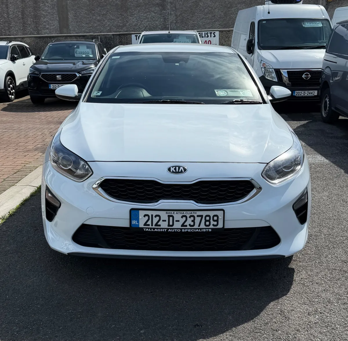 2021 Kia Ceed 98,000km Commercial - Image 2