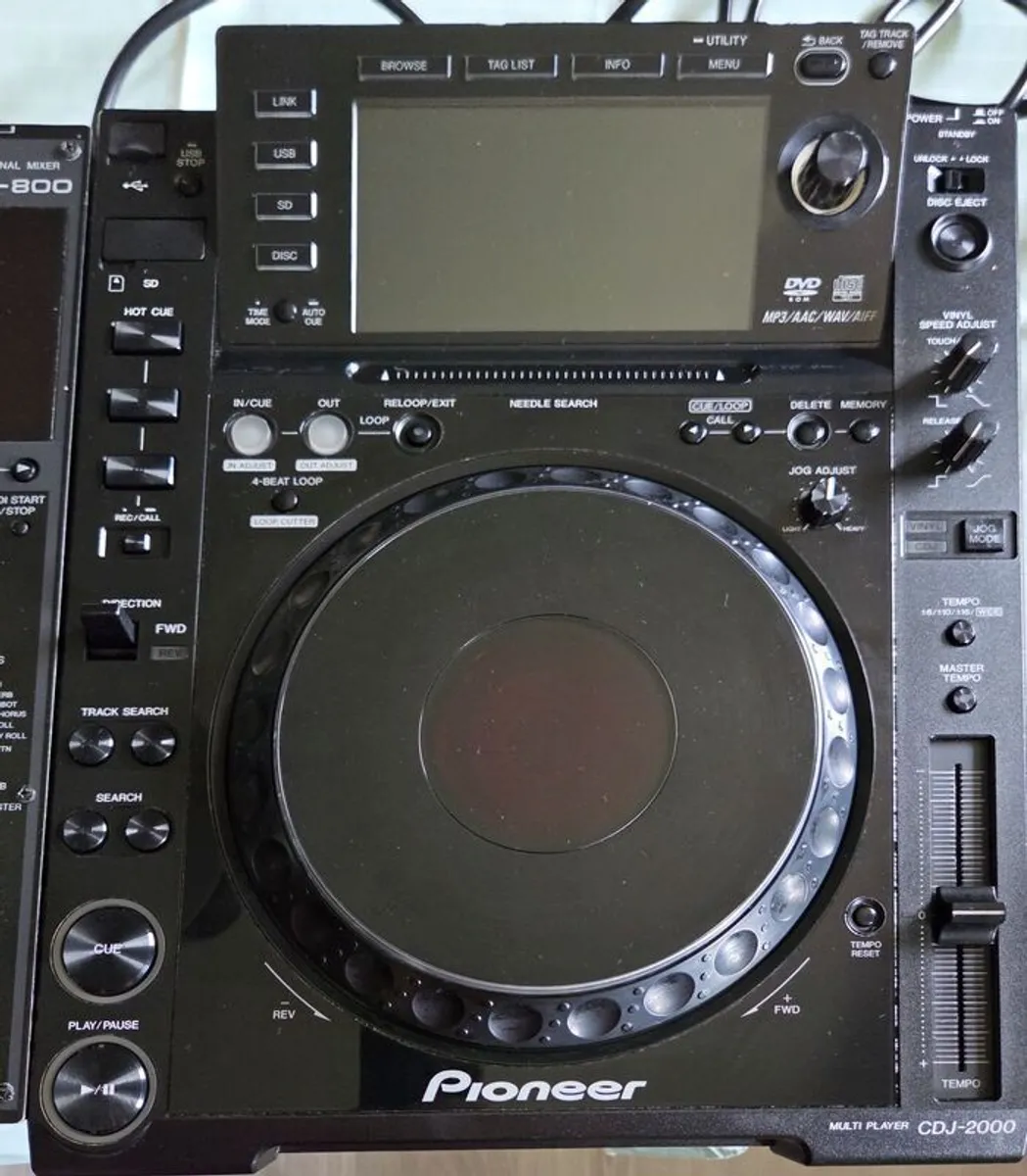 Cdj 2000 X 2 & Djm 800 - Image 2