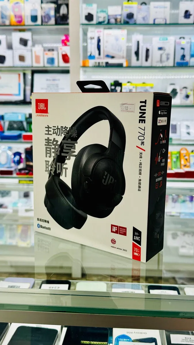 JBL 770nc  bluetooth headphones