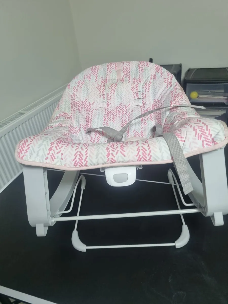Baby Bouncer (Excellent Condition) – €20 - Image 1