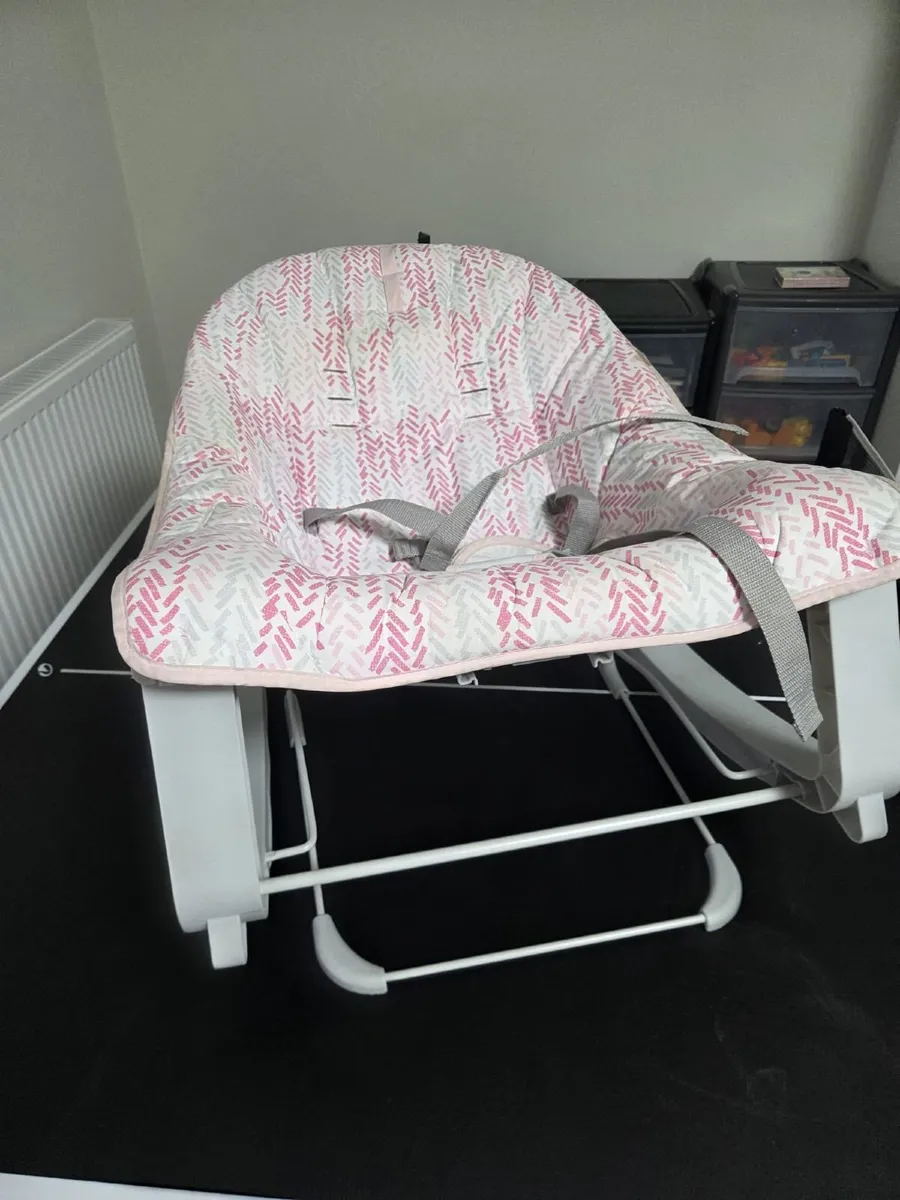 Baby Bouncer (Excellent Condition) – €20 - Image 2