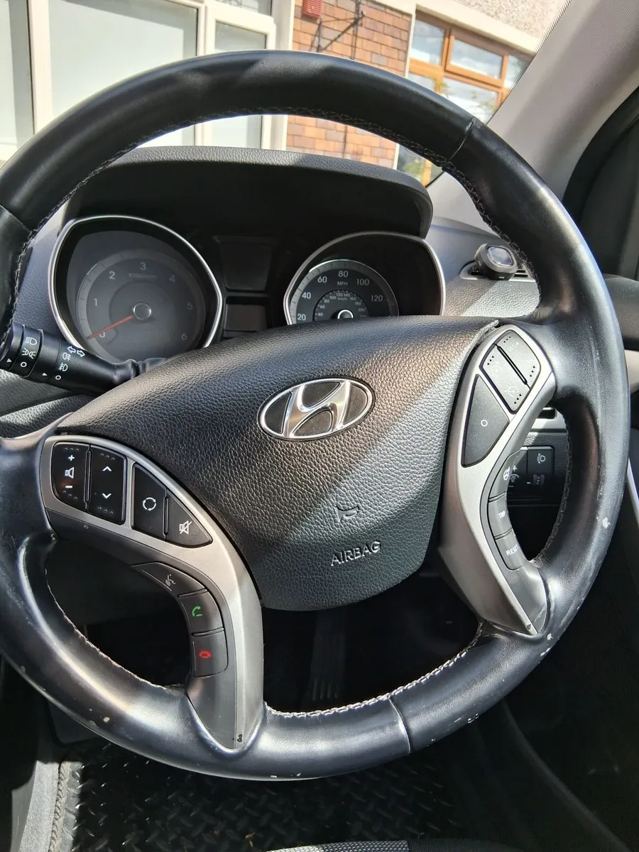 2013 Hyundai i30 1.6 CRDi Automatic | 71,000km - Image 4