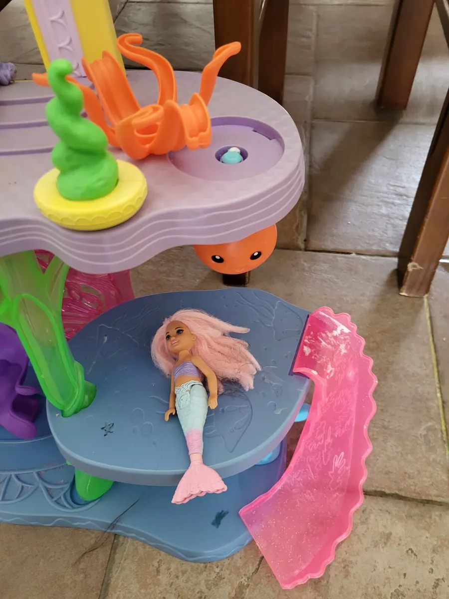 My Little Pony underwater castle toy - Image 3