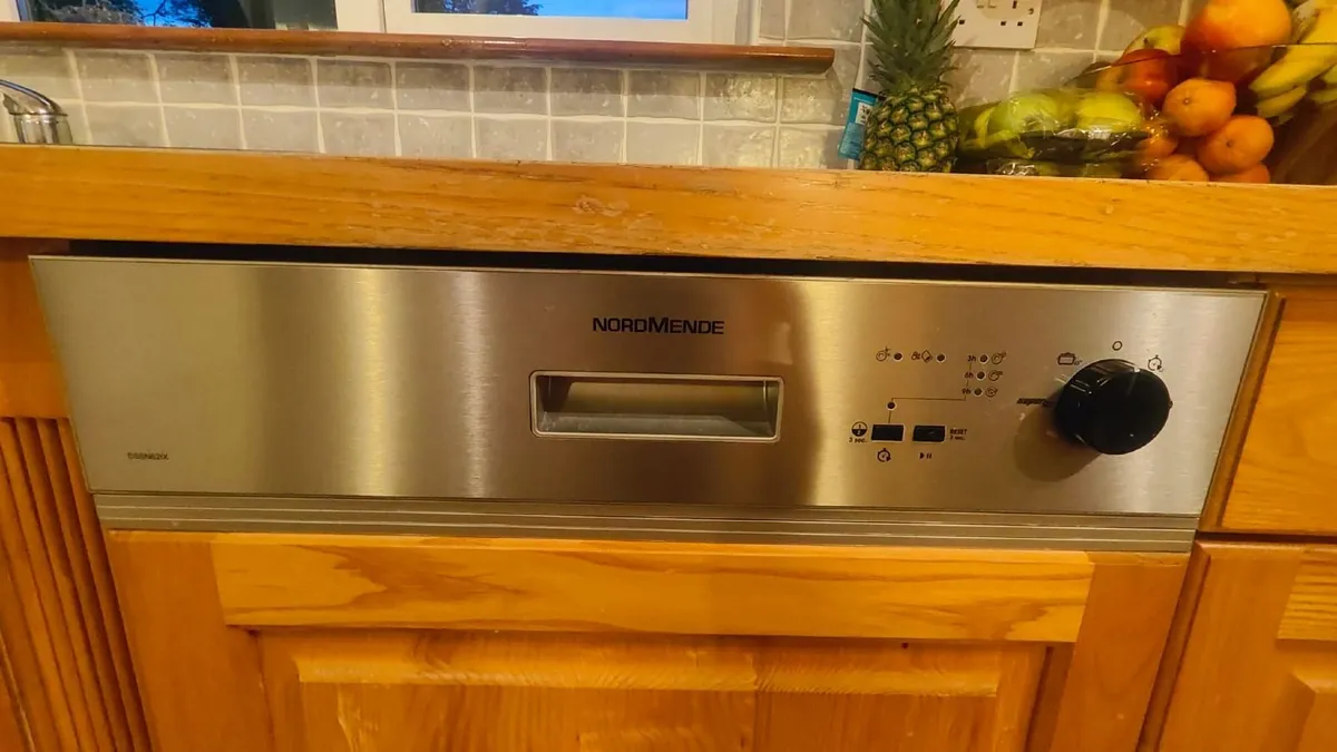 Kitchen - Image 2