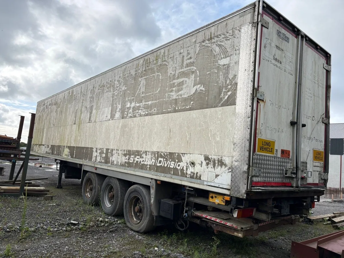 Box body lorry trailer — free to take away - Image 1
