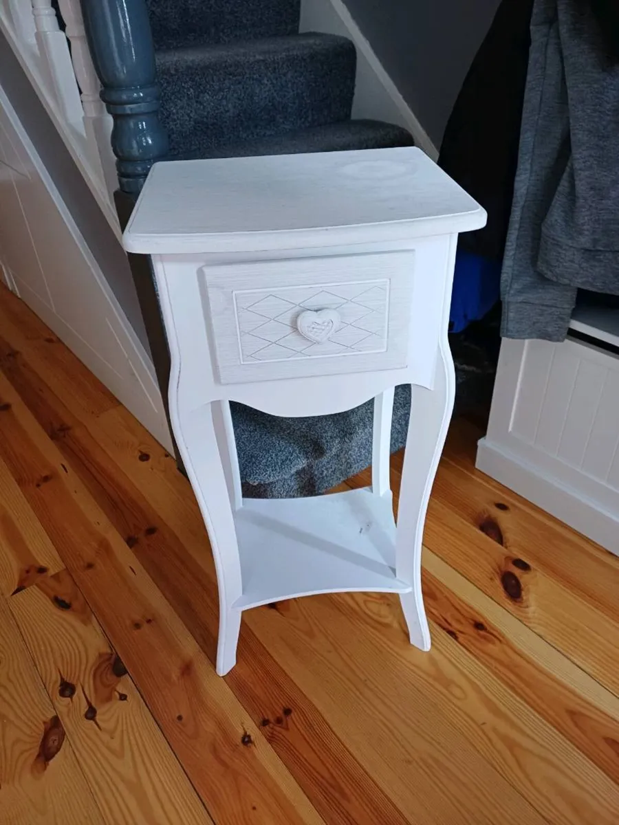 Hall table
