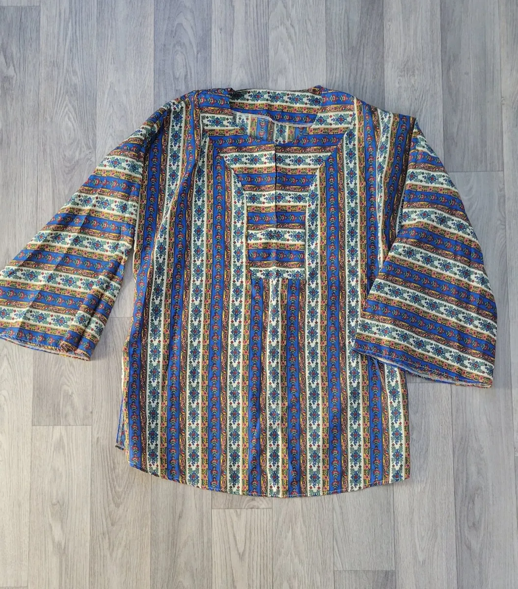 1960s Vintage floral silky bell sleeve split neckl - Image 1