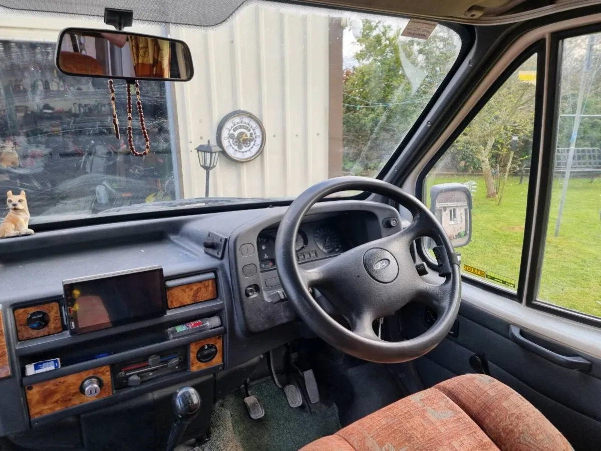 Transit camper with shower - Image 2