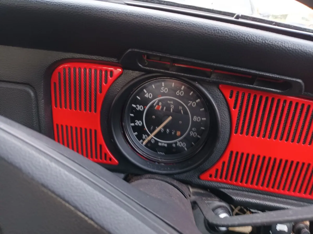 Volkswagen Beetle 1974 - Image 2