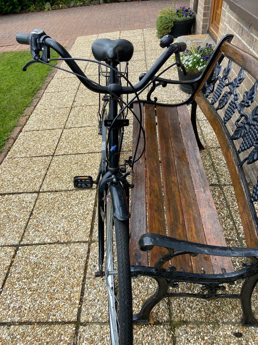 Lady’s. Bicycle - Image 2