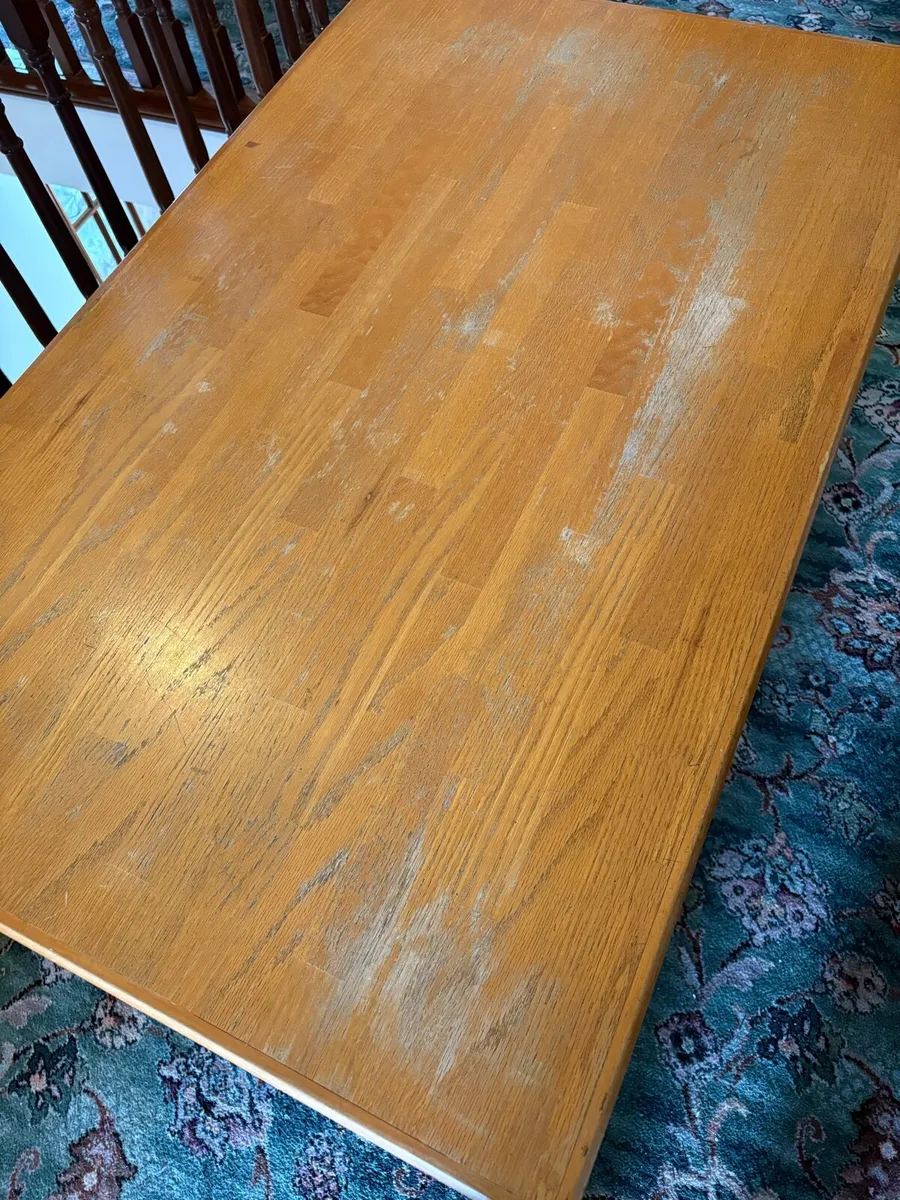 Kitchen table and chairs - Image 3