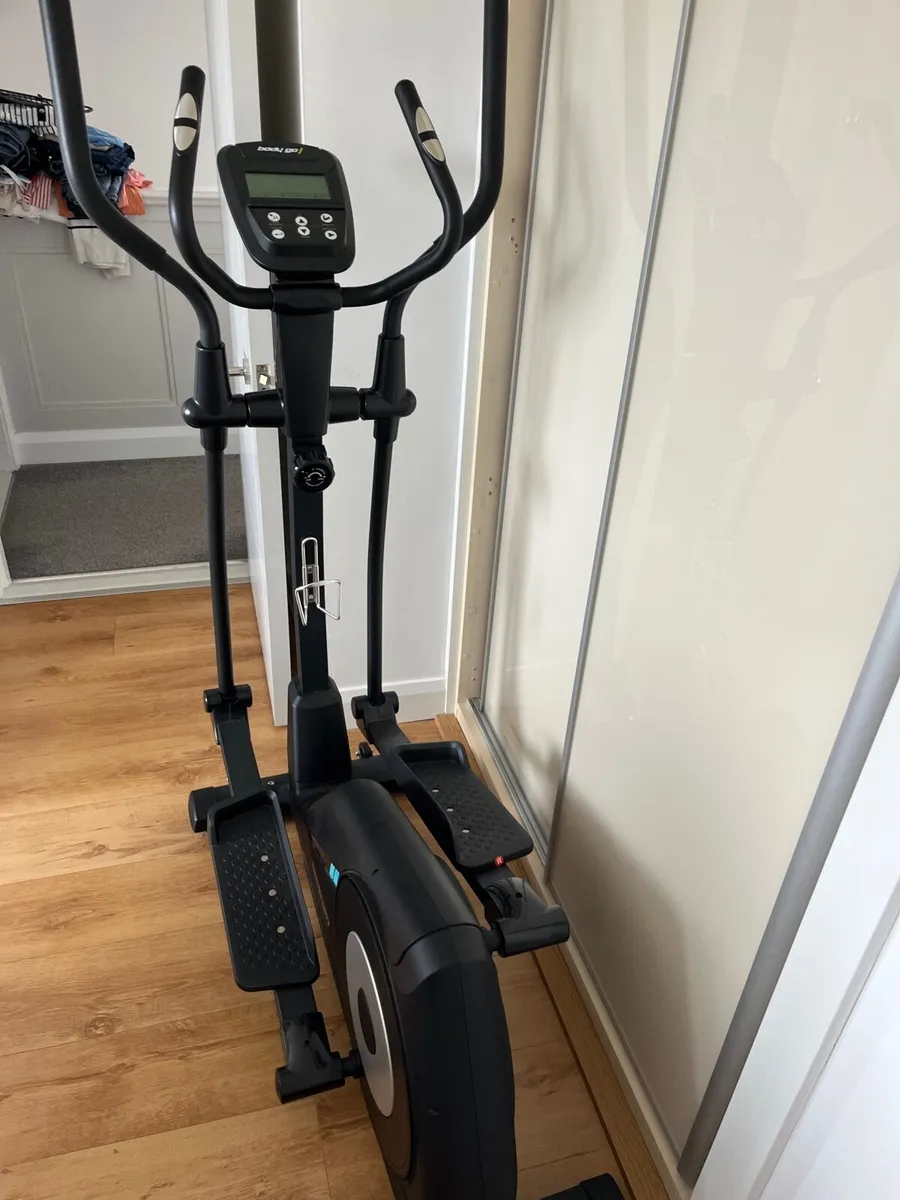 Elliptical machine - Image 3