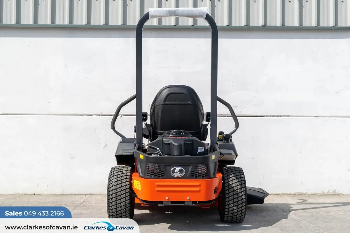 New Kubota Z1-421 Zero Turn Lawnmower - Image 4