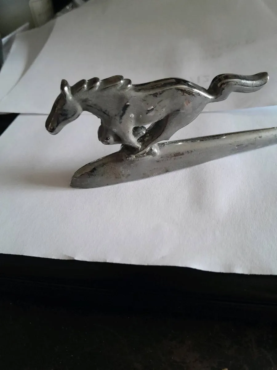 Old chrome car mascot - Image 4