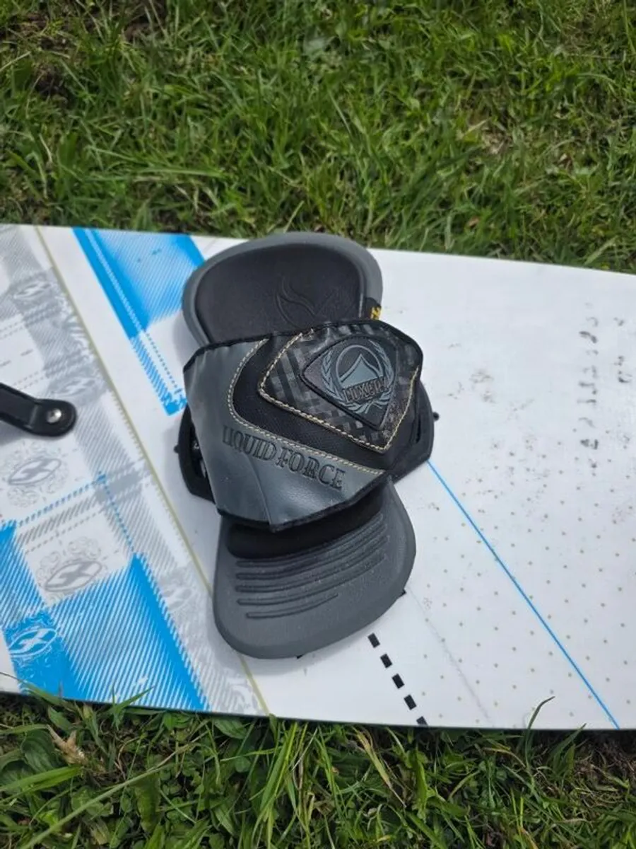 kitesurfing Board - Image 4
