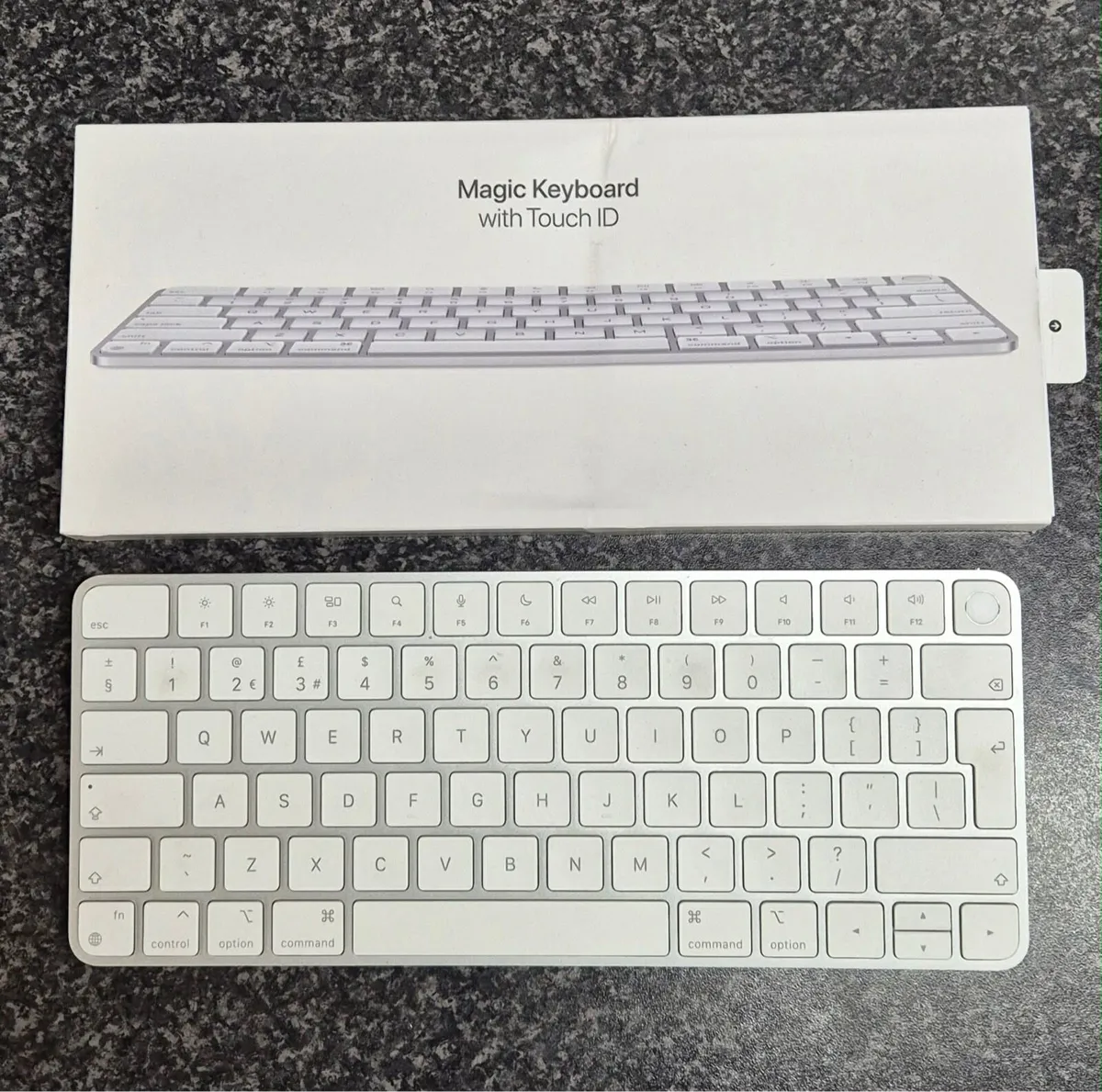 M2 mini Mac - Image 2