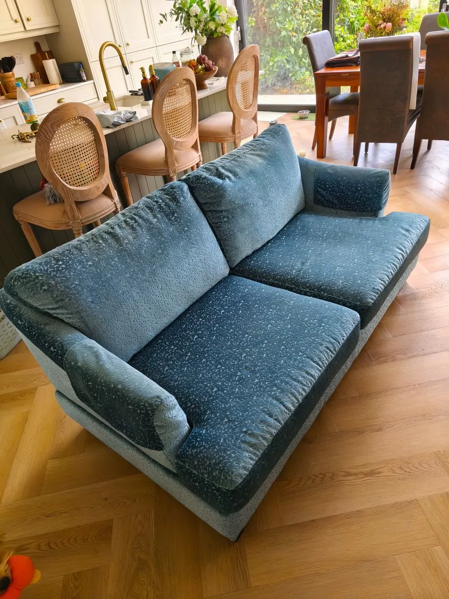 Couch - Image 1