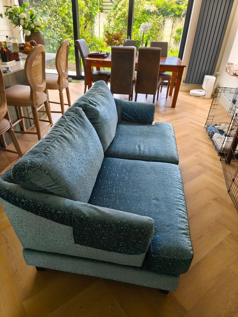 Couch - Image 3