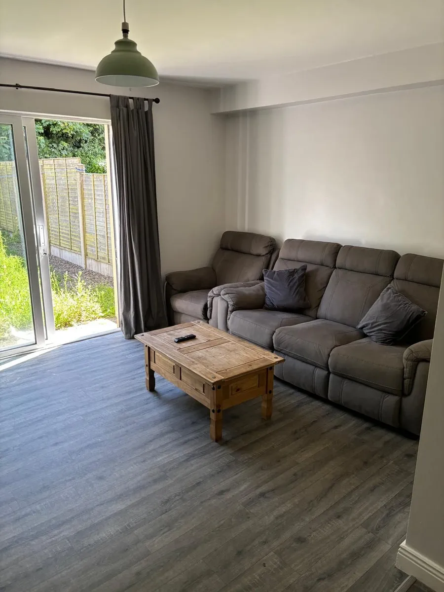 House for Summer Let - Castletroy Limerick - Image 4