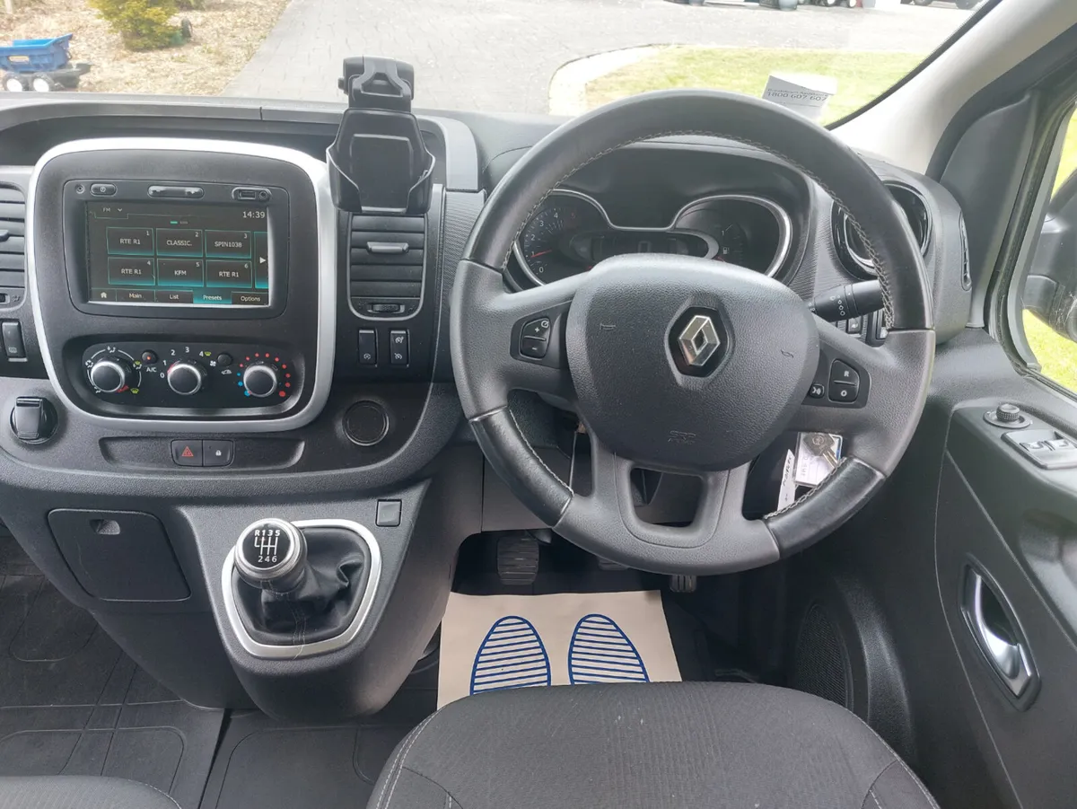 TRAFIC 2021' SPORT / 6 SEATER CREWCAB - Image 4