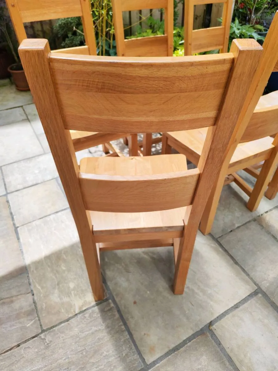 6 oak chairs - Image 4
