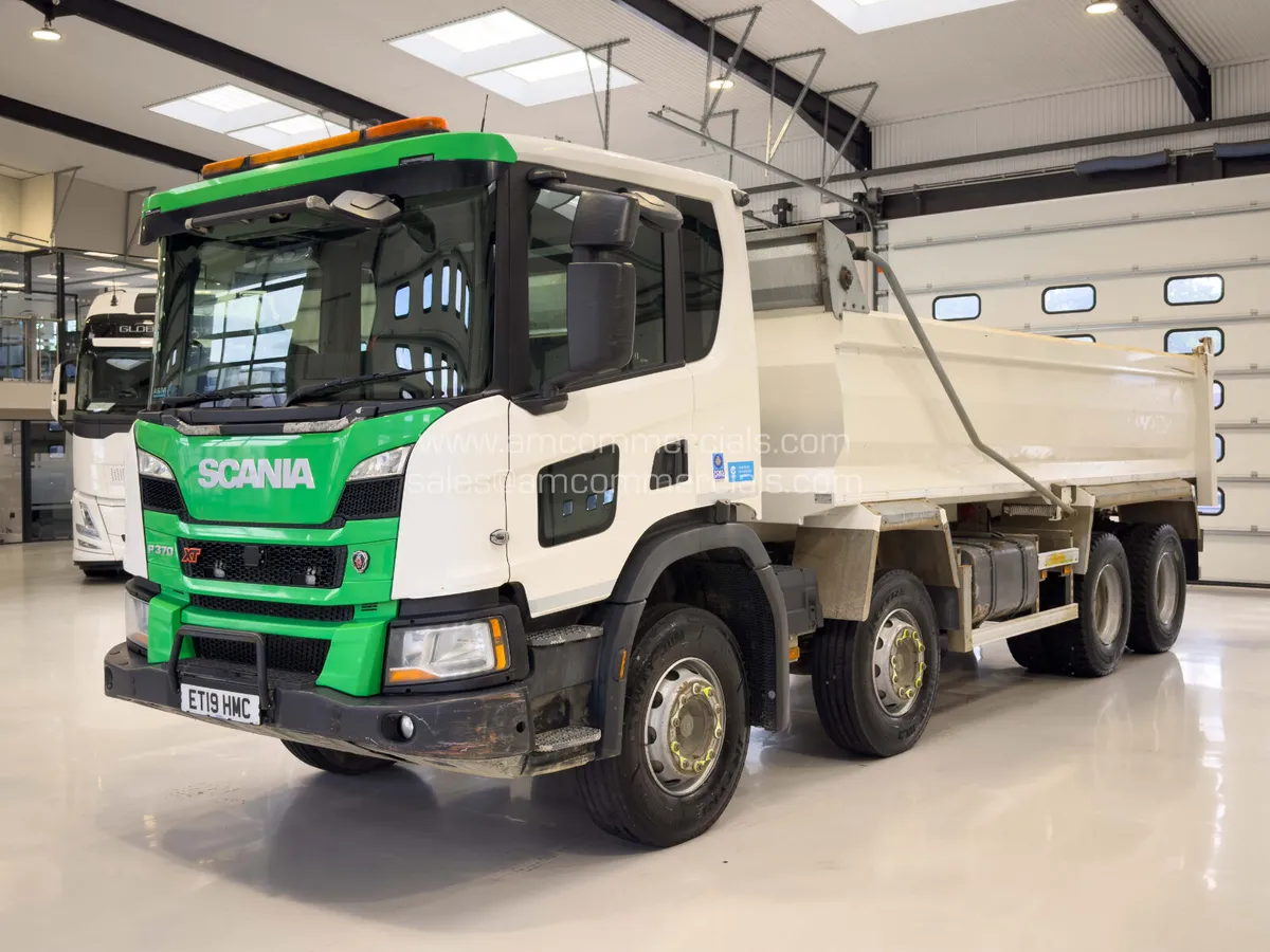 2019 (19) Scania P370 XT 8x4 Steel Tipper - Image 3