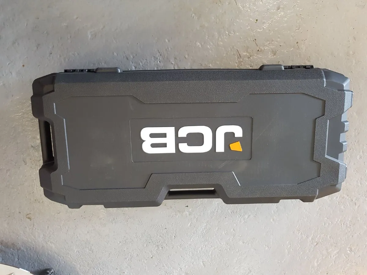 JCB 1700W DEMOLITION HAMMER - FOR SALE - Image 2