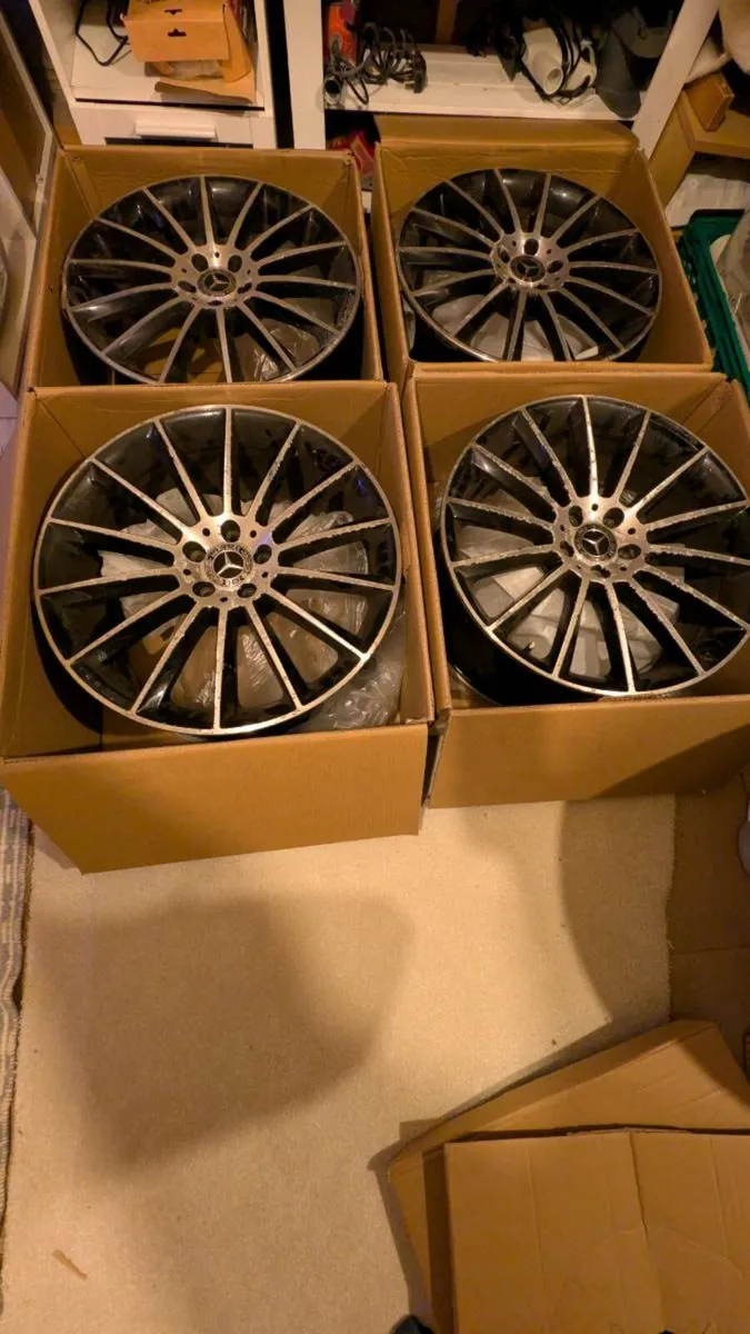 Mercedes e class - Image 1