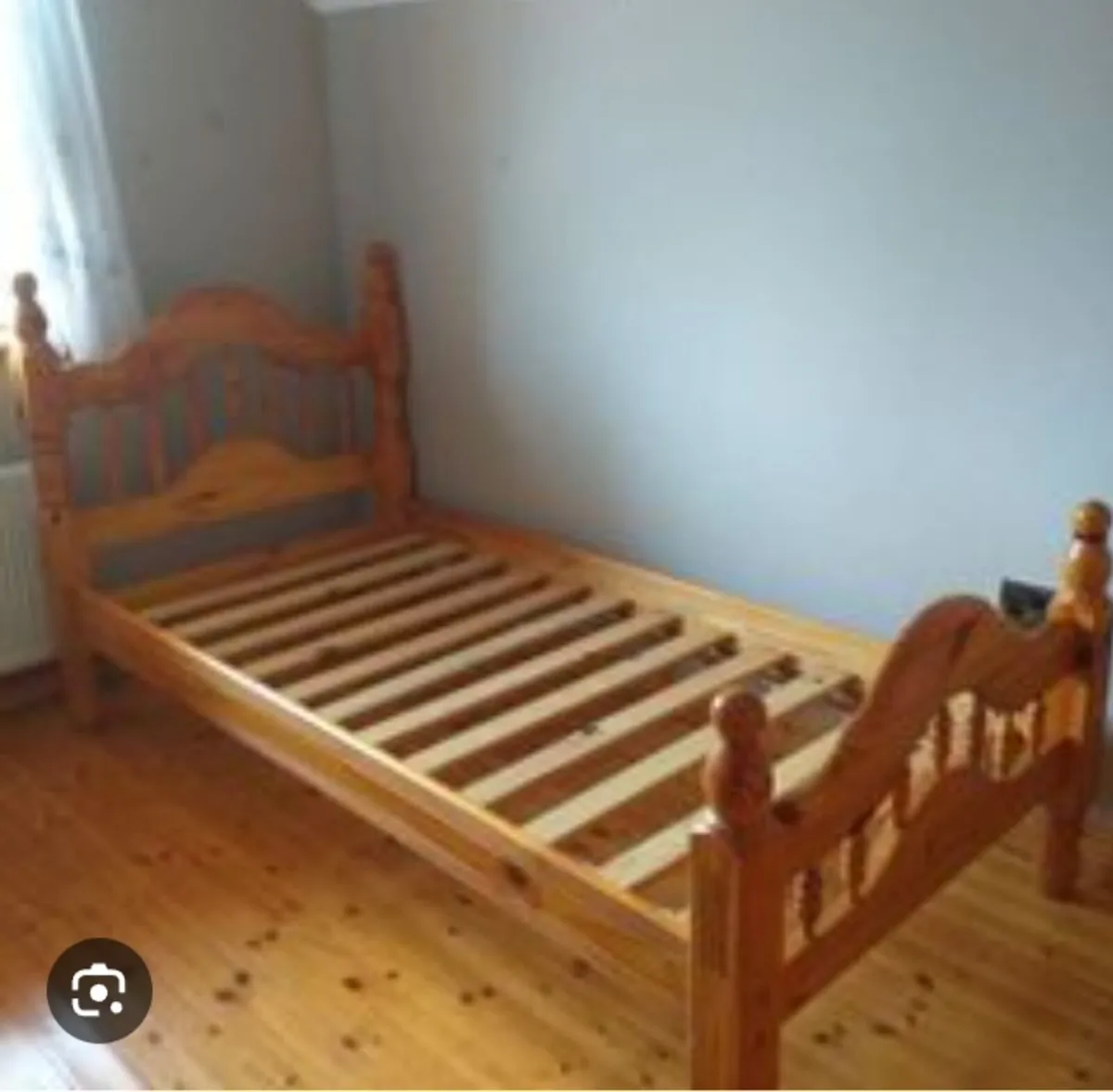 3 ft solid pine bed and mattress - Image 1