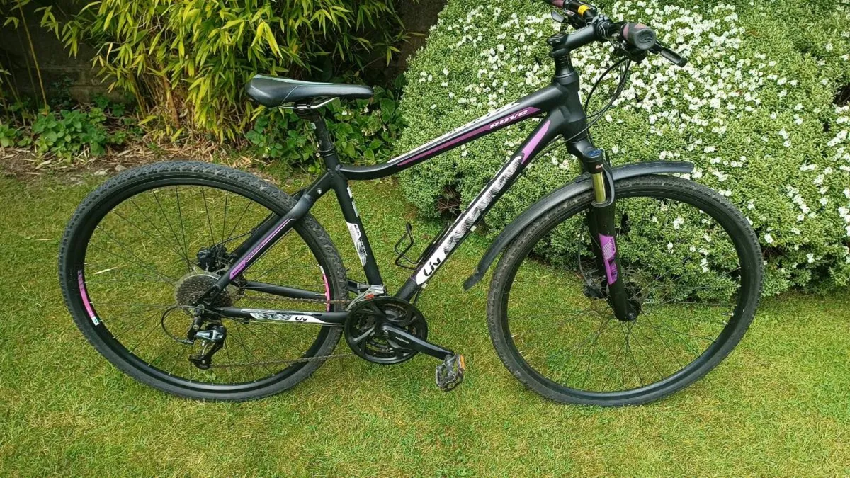 Giant Liv Rove 2, Hybrid Road Bicycle (Size M) - Image 2