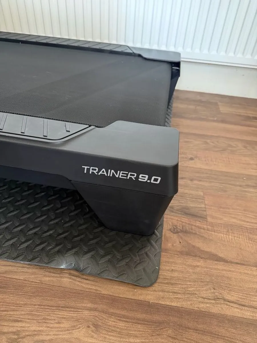 Proform Trainer 9.0 Treadmill - Image 4