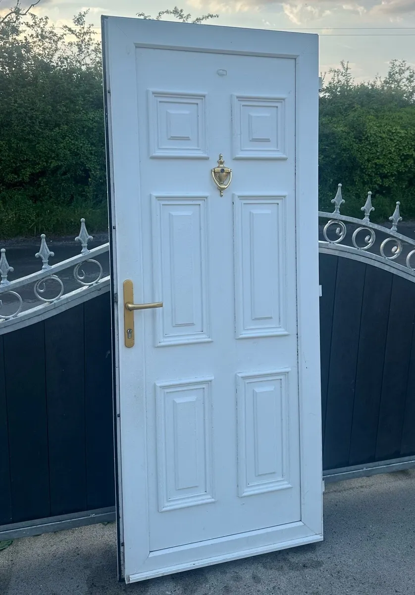 Front door and back door - Image 2