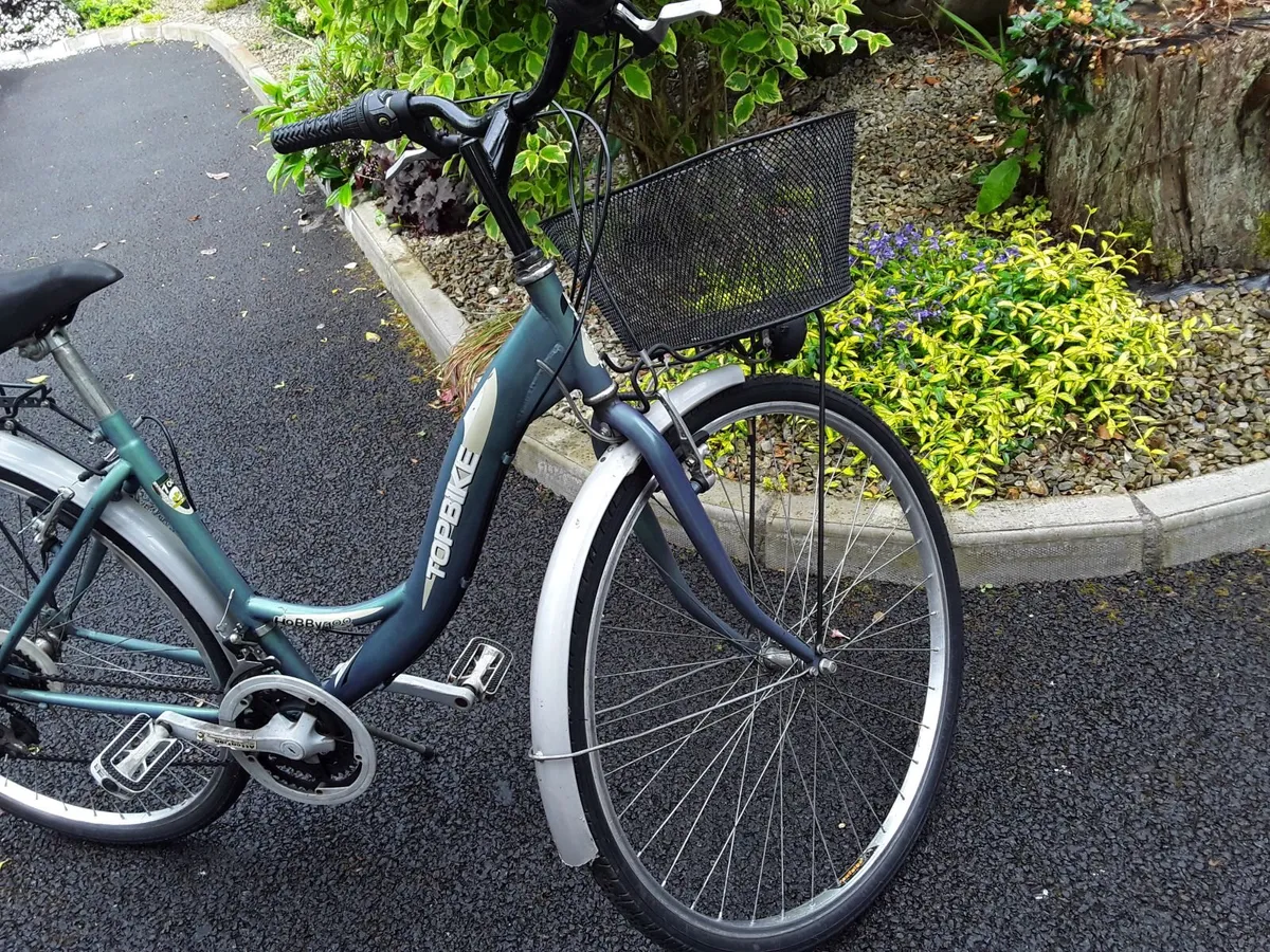 Ladies bicycle - Image 3