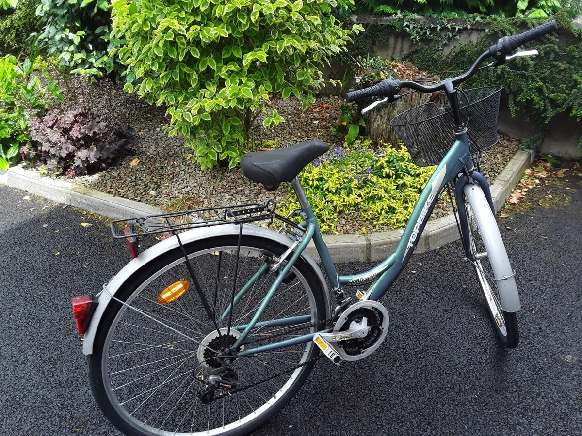 Ladies bicycle - Image 4
