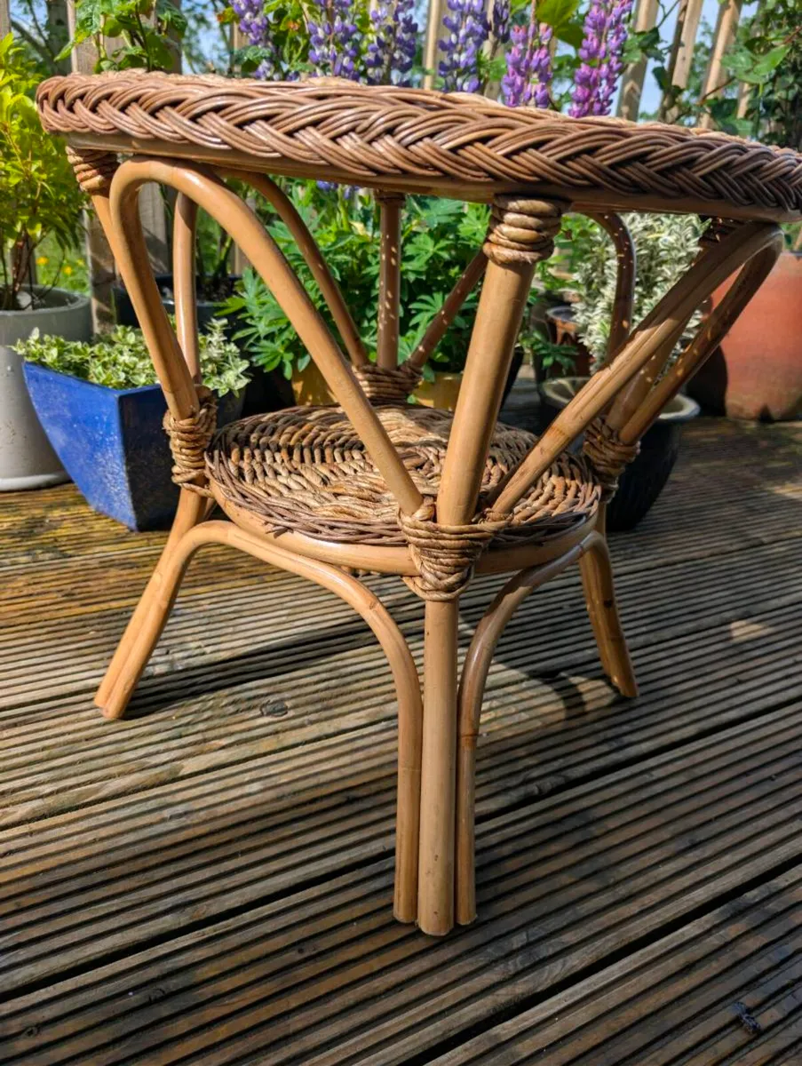 Round Garden Rattan table - Image 3