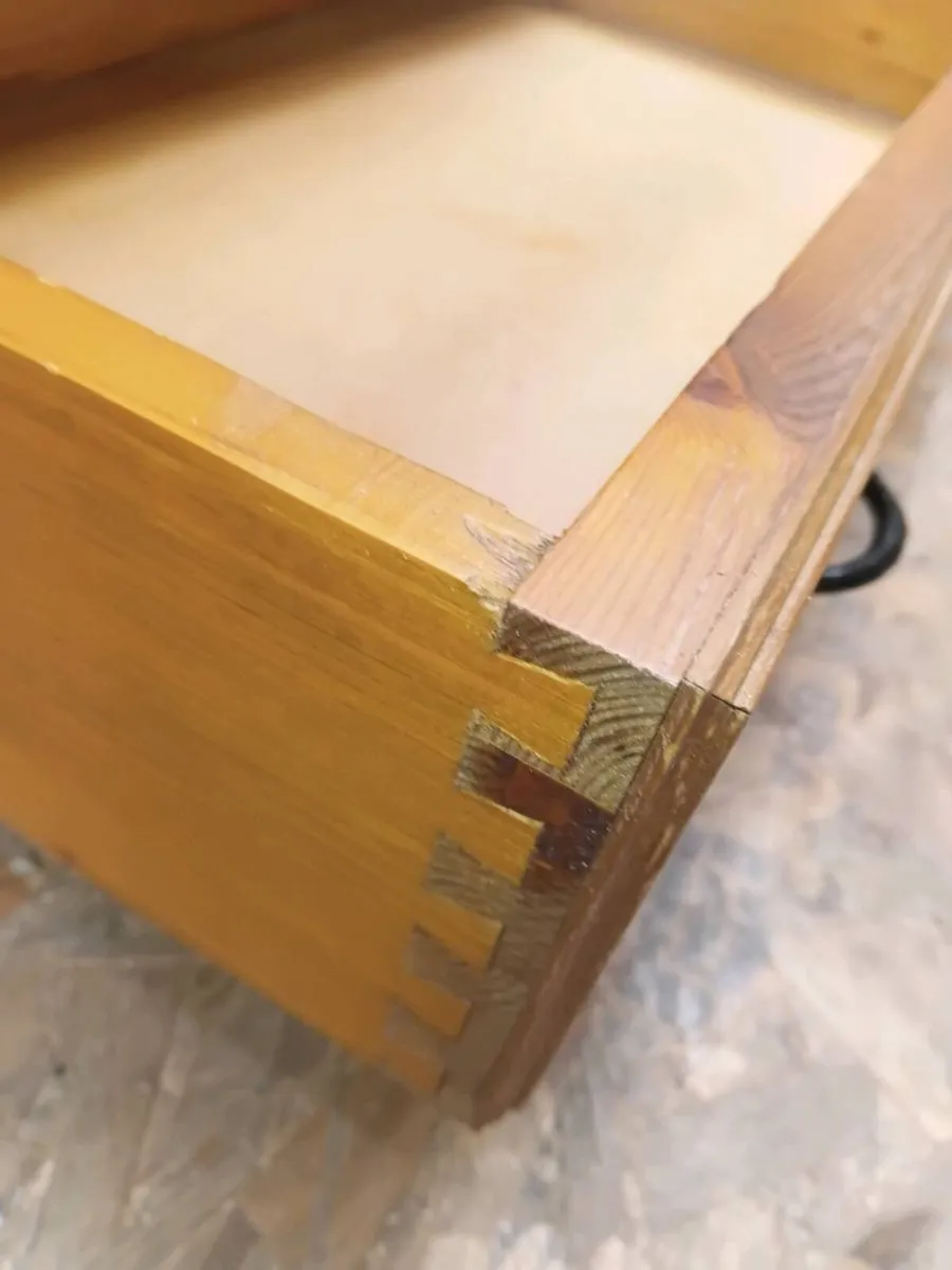 Soild pine TV unit - Image 3
