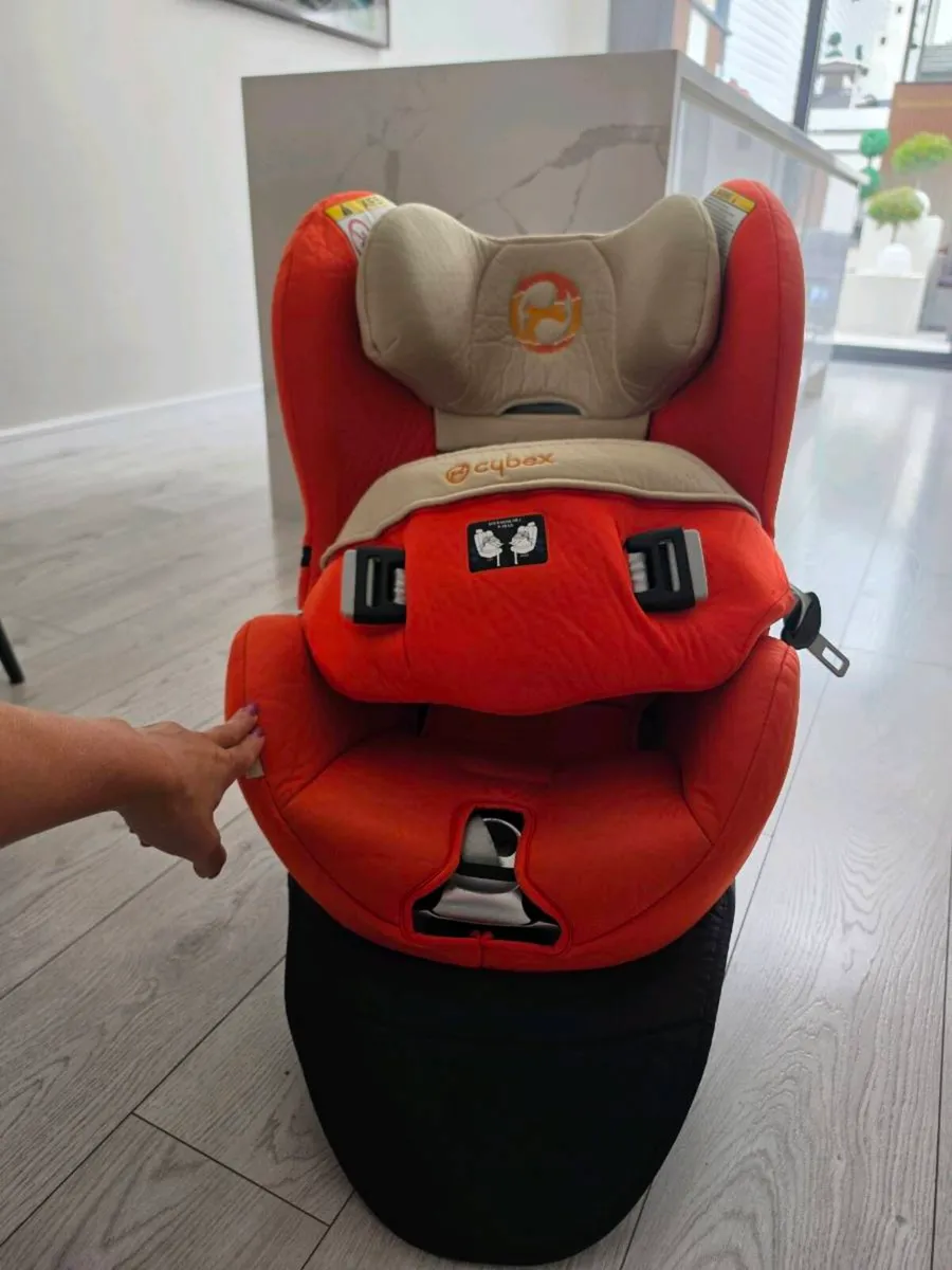 Cybex sirona platinum edition - Image 1