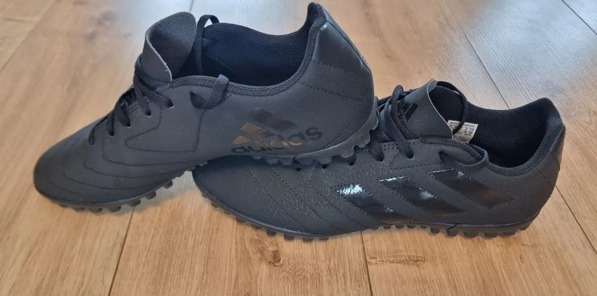 Goletto Adults Astro Turf Football Boots Size 45.5 - Image 1