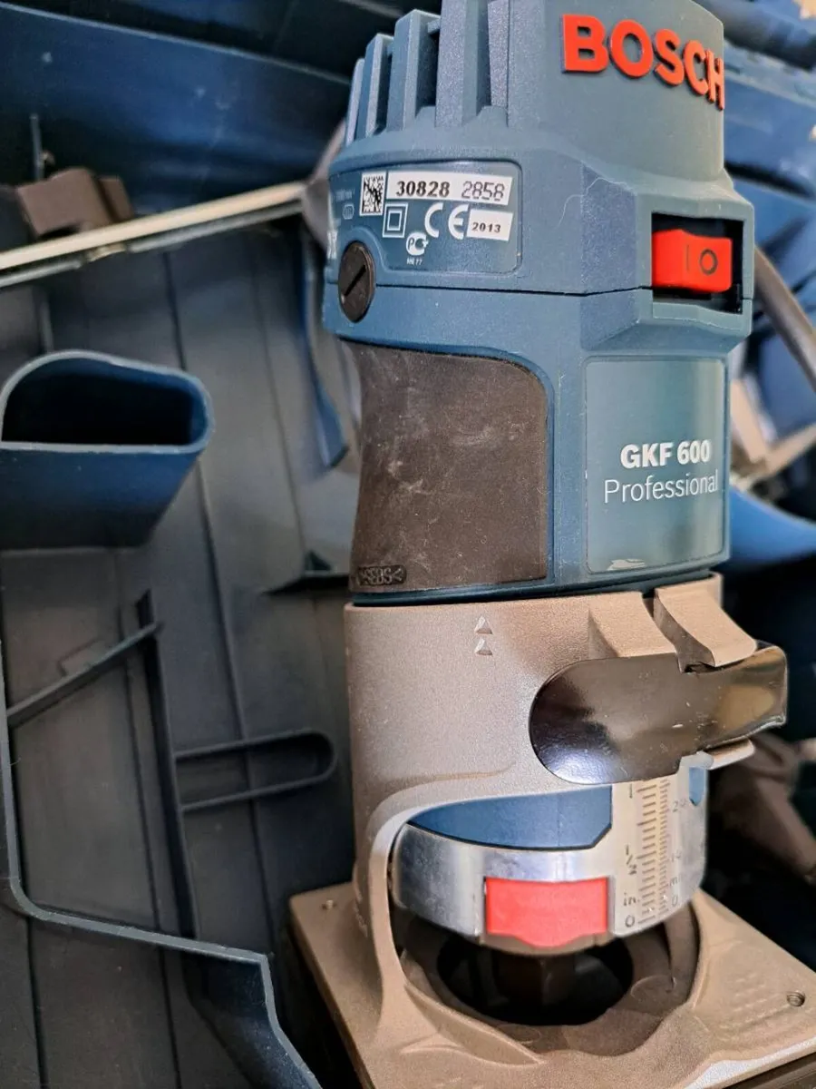 Bosch GKF 600 Professional router - Image 2