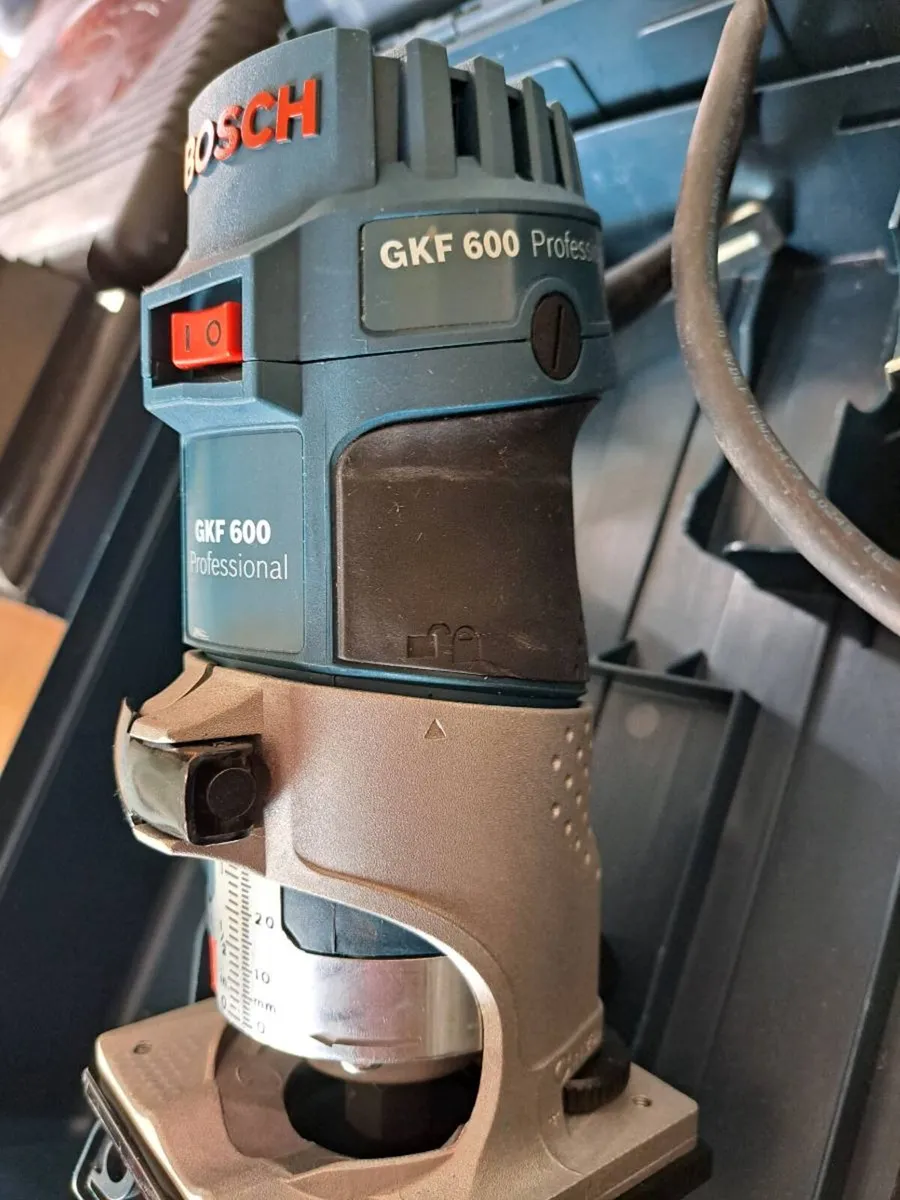 Bosch GKF 600 Professional router - Image 3