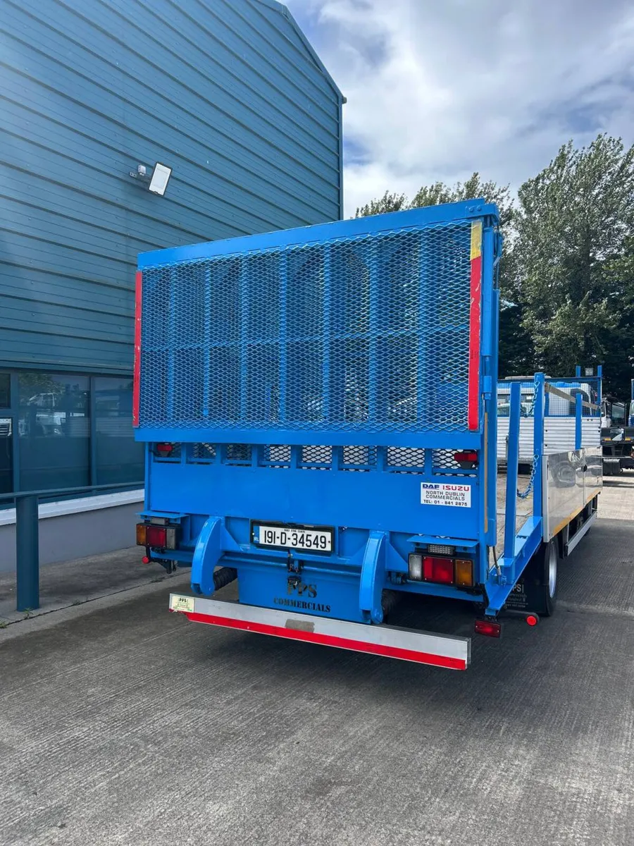 2019 ISUZU NPR 7.5TON - Image 4