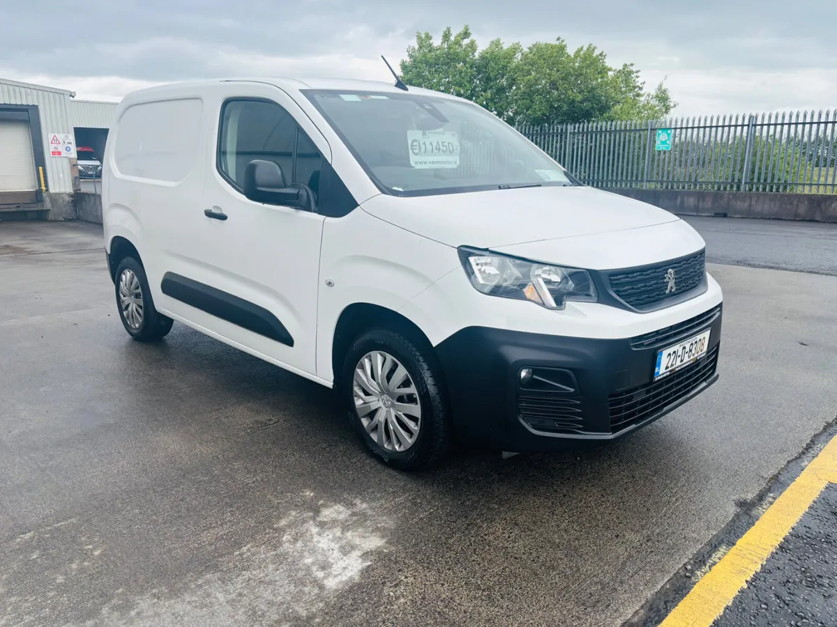 2022 Peugeot Partner 1.5 100bhp €11,450 + VAT - Image 3