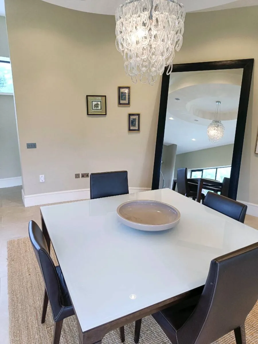 Calligaris Dining table  - 4 chairs and side table - Image 2
